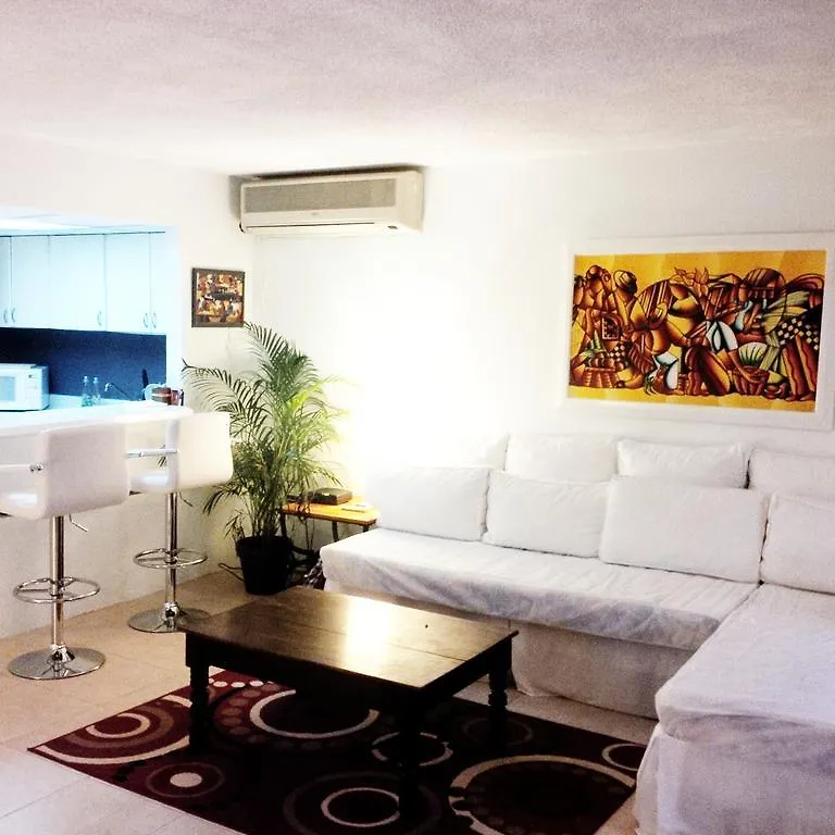 דירה מונטגו ביי One Love Seawind On The Bay 1Bd Beach Condo ג'מייקה